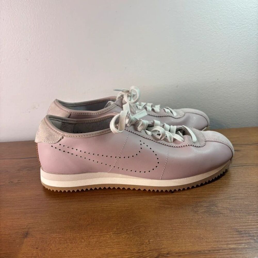 Nike Cortez Leather Particle Rose Pink Perforated Swoosh Leather Size 9.5